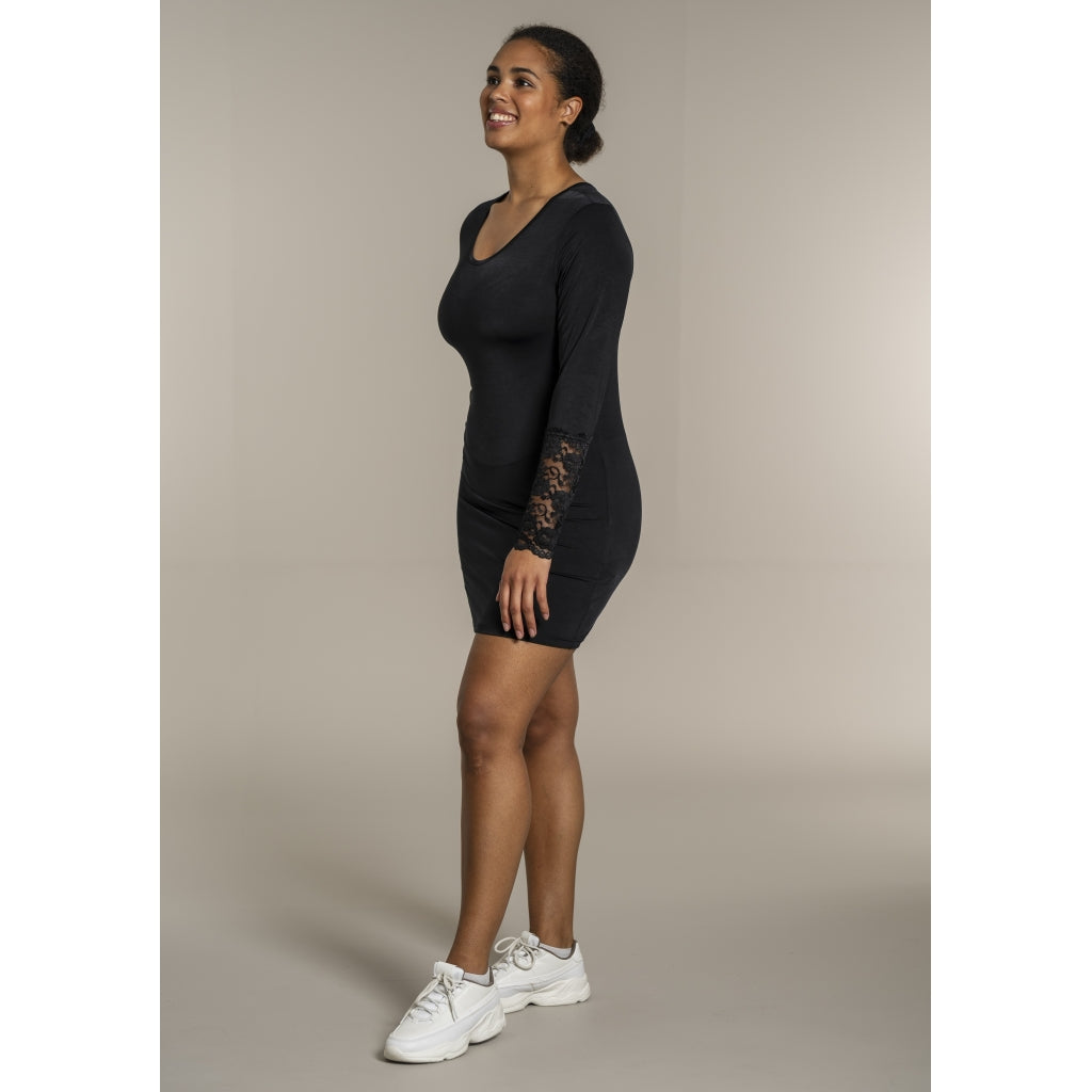 Sandgaard Bluse med blonde ærmer Top Black