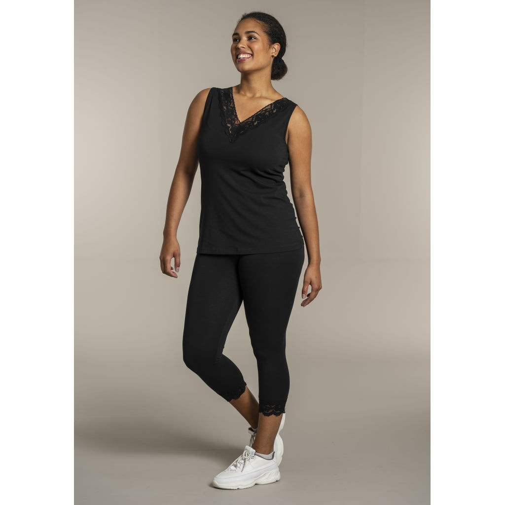Sandgaard Top med V-hals og bomuld Top Black
