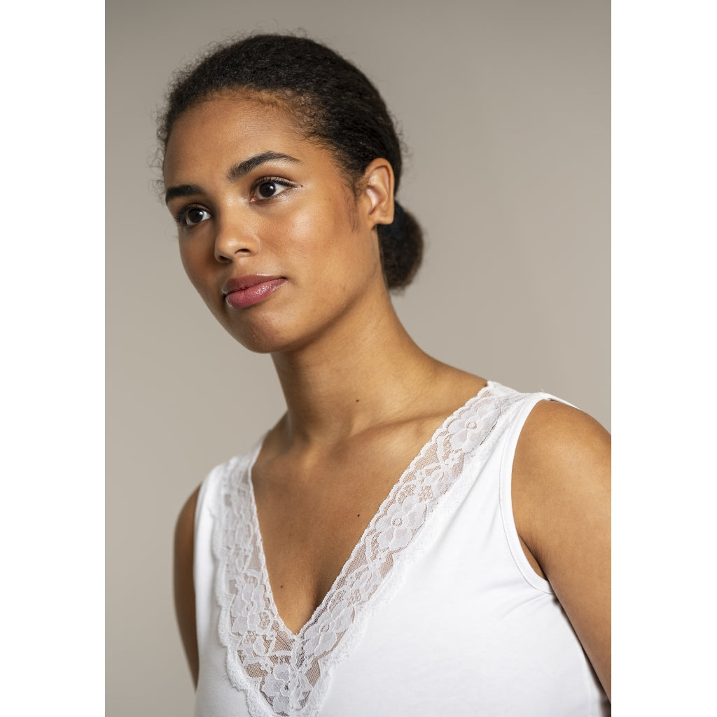 Sandgaard Top med V-hals og bomuld Top White